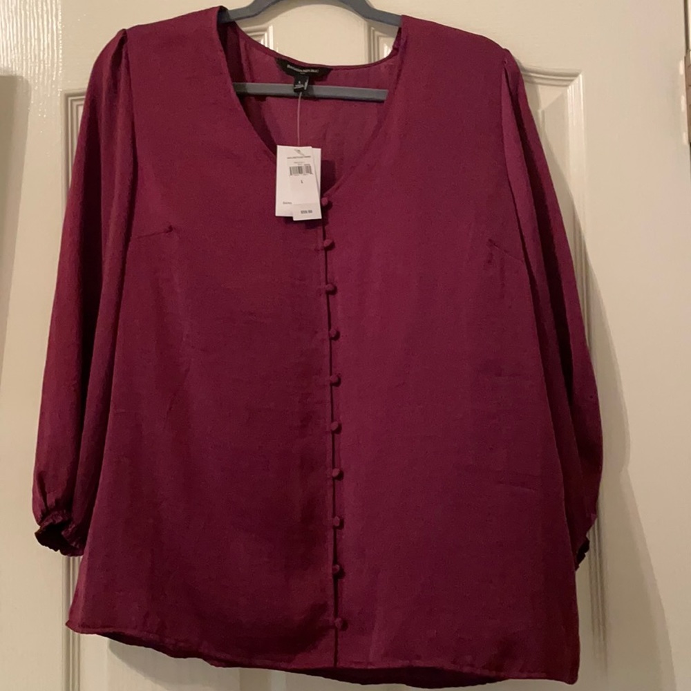 Banana Republic Maroon button down work blouse
